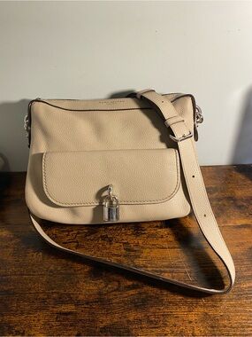 Marc Jacobs Lock That Leather Messenger Handbag